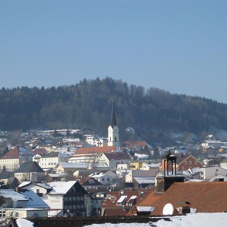 Ferienwohnungen Grill Schonberg  Luaran gambar